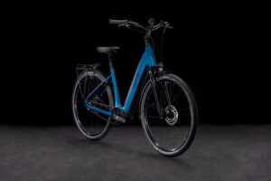 Cube-Supreme-Hybrid-Deluxe-ONE-625-electricblue´n´black